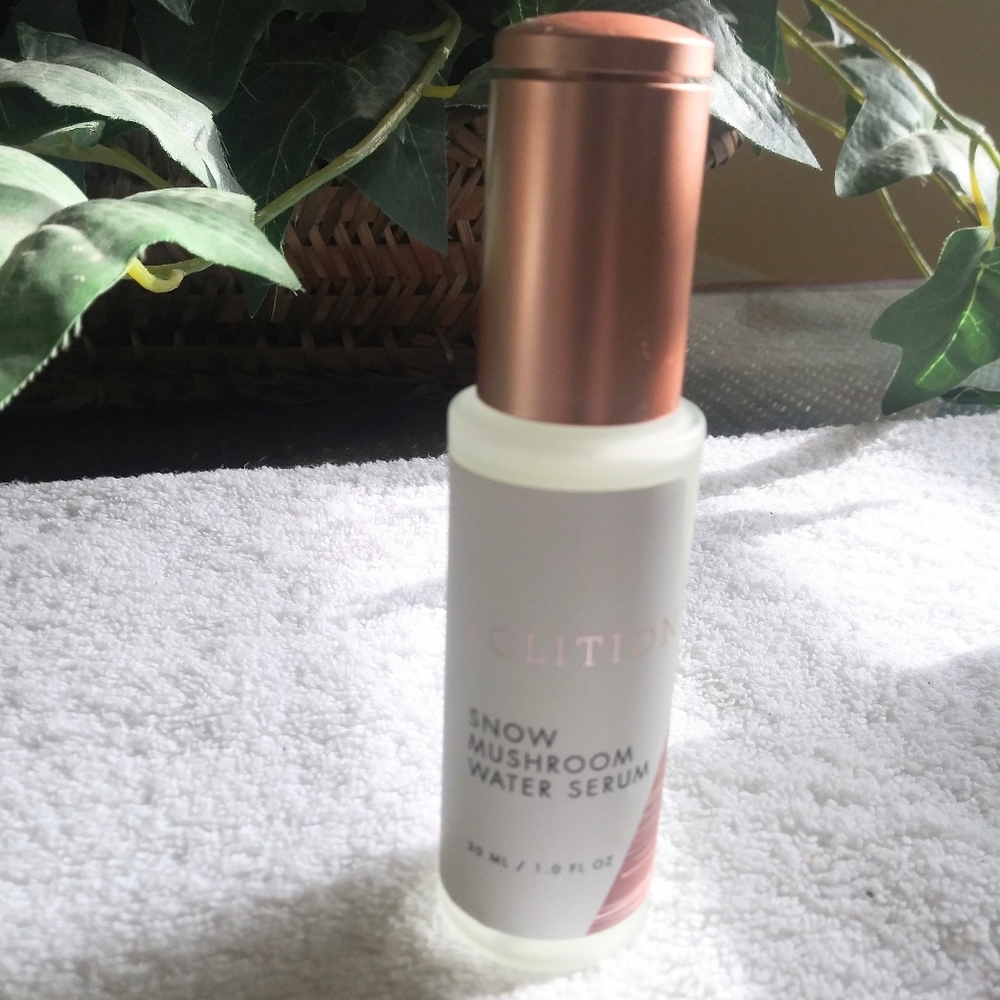 Volition snow mushroom water serum